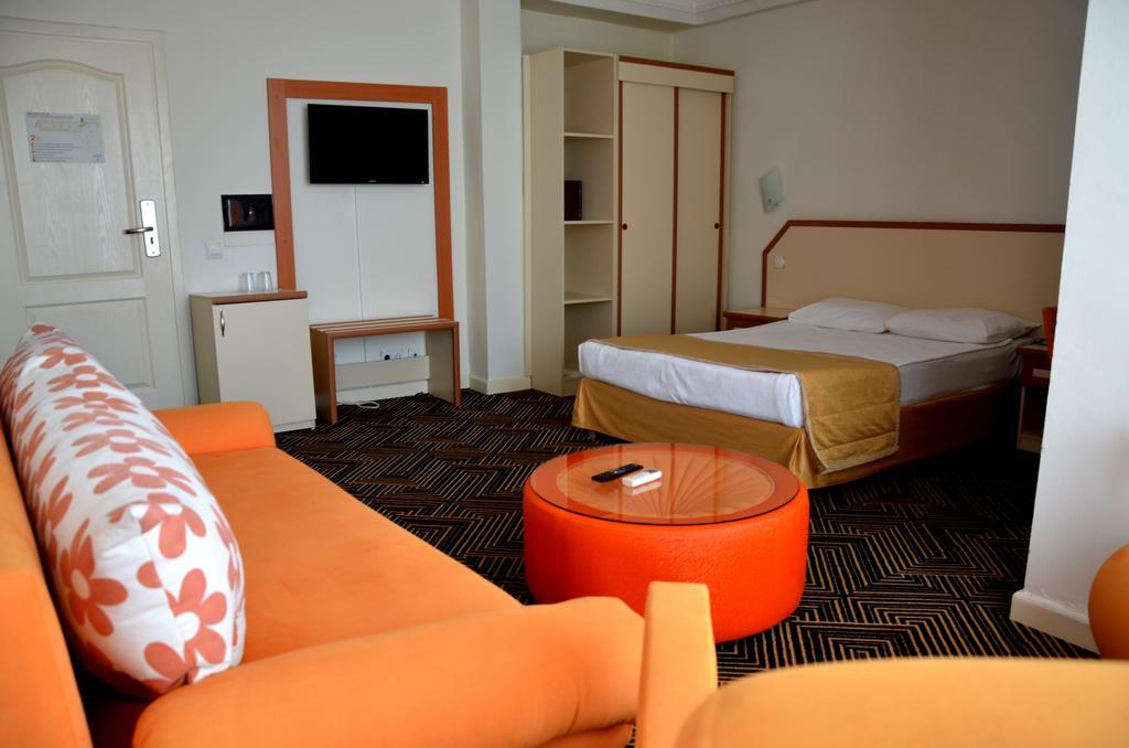 Orient Resort Hotel Fethiye Habitación foto