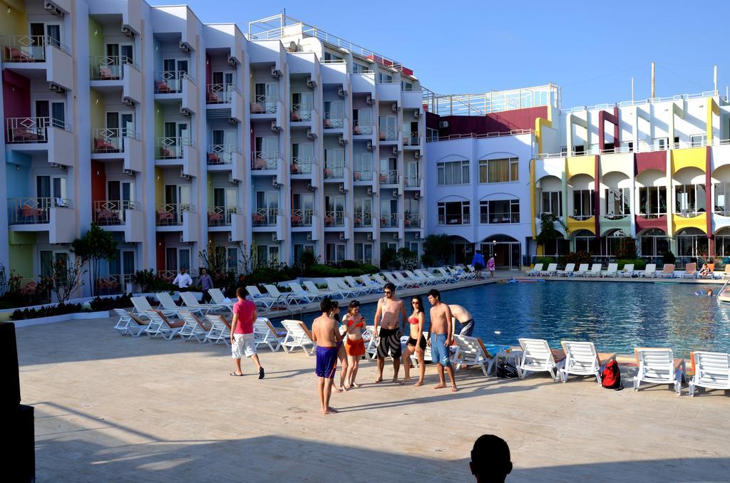 Orient Resort Hotel Fethiye Exterior foto